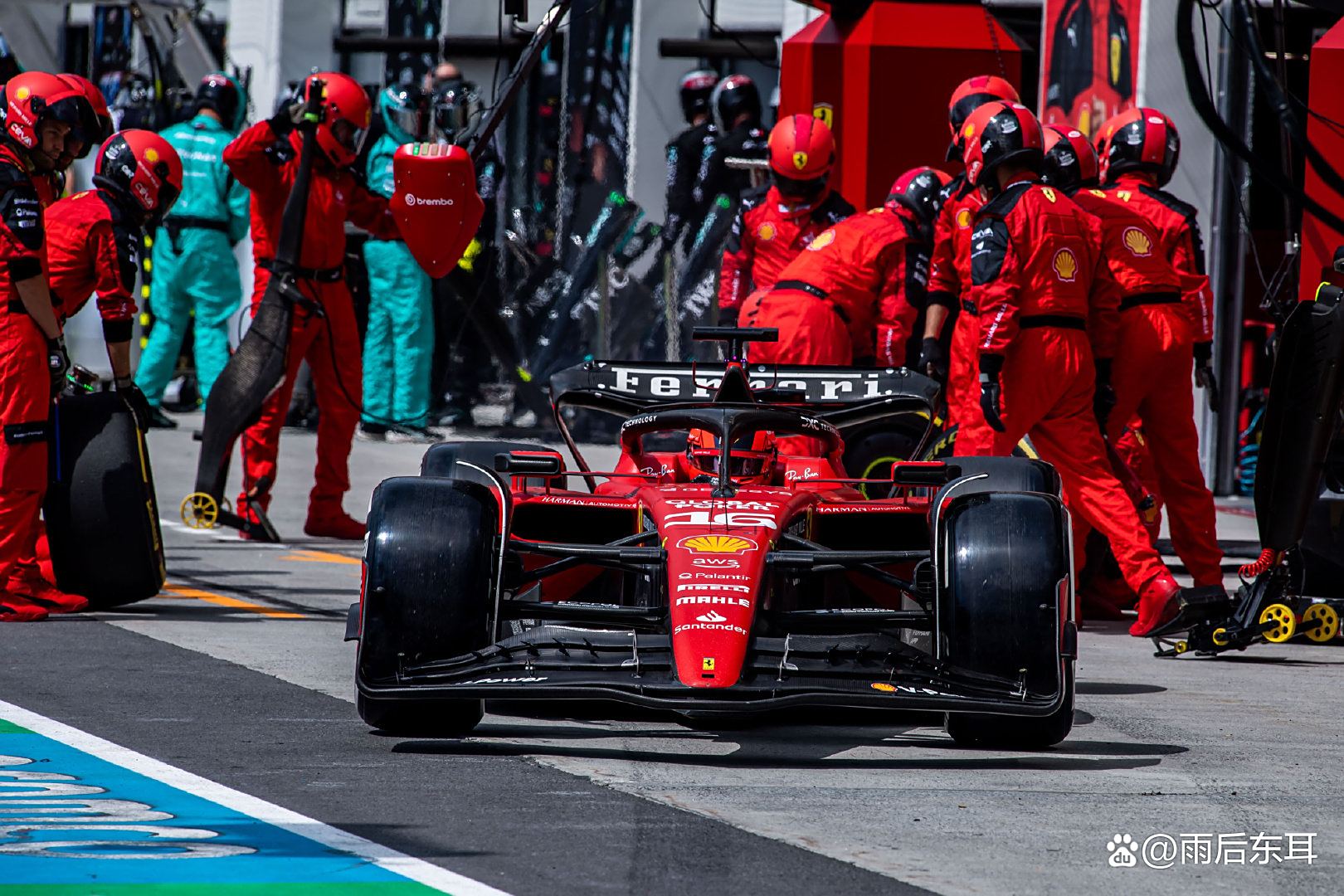 开云官网-索伯车队险胜阿斯顿马丁，皮亚斯特里惊艳四座的简单介绍