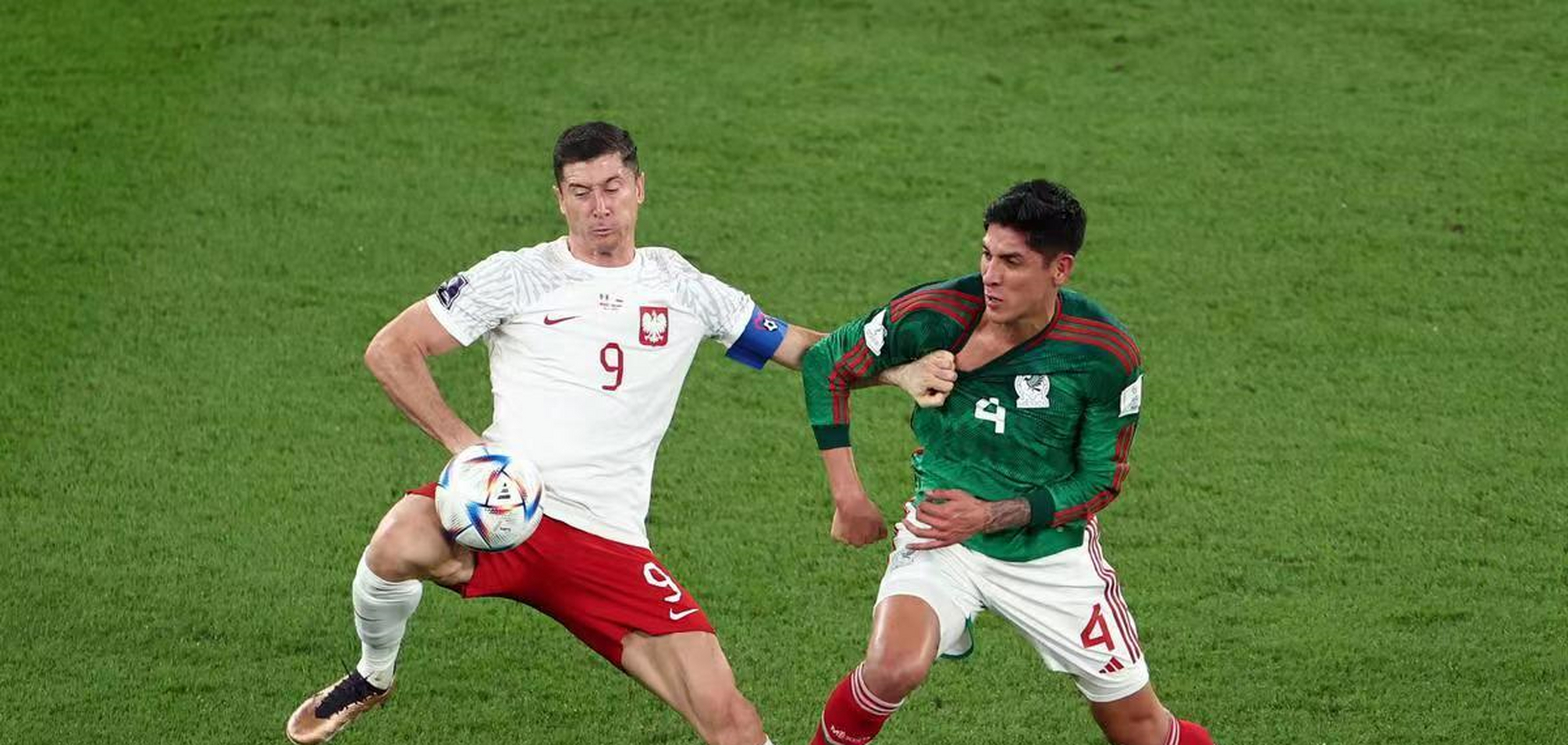 开云体育登录-波兰队鏖战瑞典队，波尔状态火热